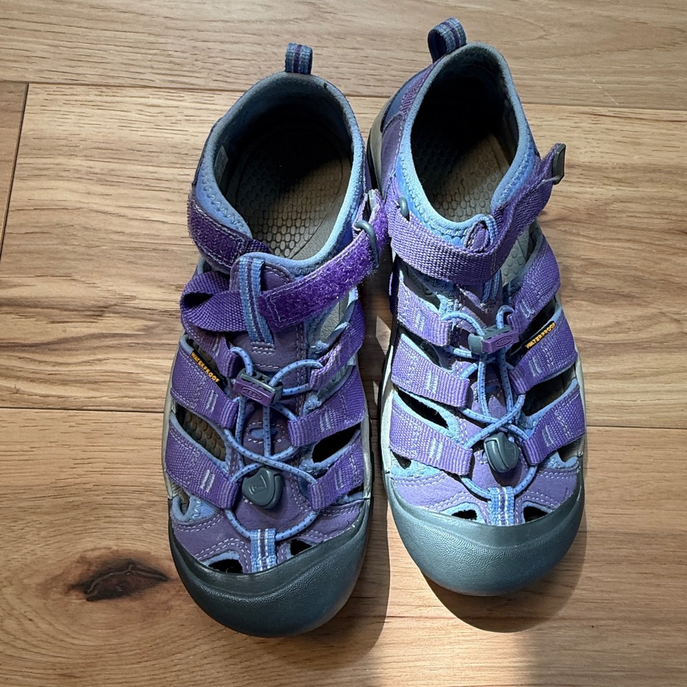 Keen Newport H2 Sport Sandals Big Kids Size 6 Purple Lavender 1014263